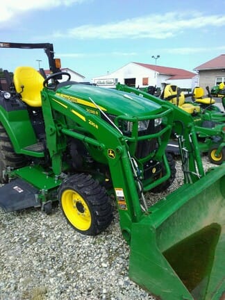 Main image John Deere 2038R