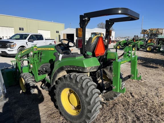 Image of John Deere 2038R equipment image 2