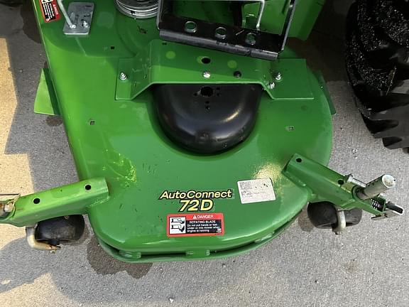 Image of John Deere 2038R equipment image 4