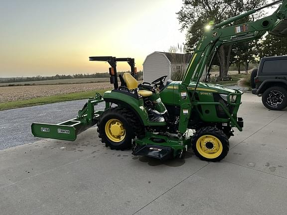 Image of John Deere 2038R equipment image 1