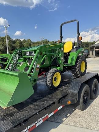 Image of John Deere 2038R equipment image 3
