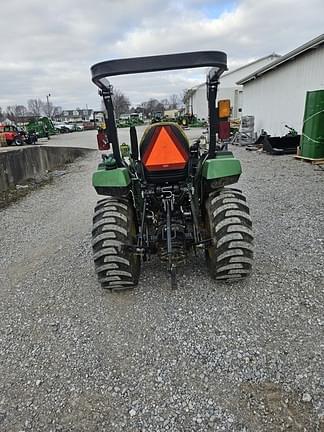 Image of John Deere 2038R equipment image 4