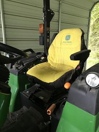 Image of John Deere 2038R equipment image 4