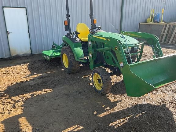 Image of John Deere 2038R equipment image 4