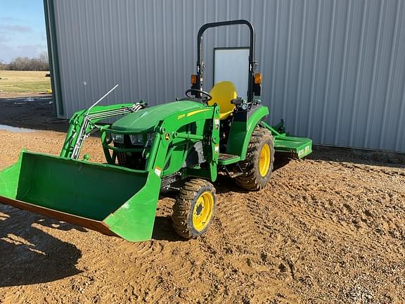 Image of John Deere 2038R equipment image 2