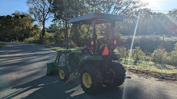 Image of John Deere 2038R equipment image 4