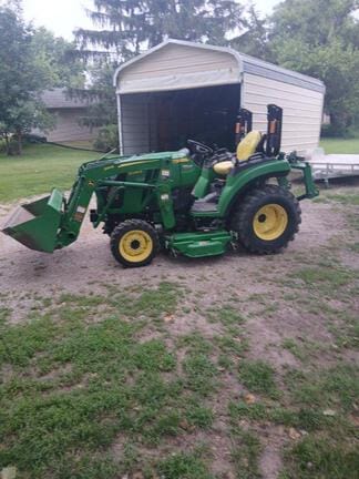 2019 John Deere 2038R Equipment Image0