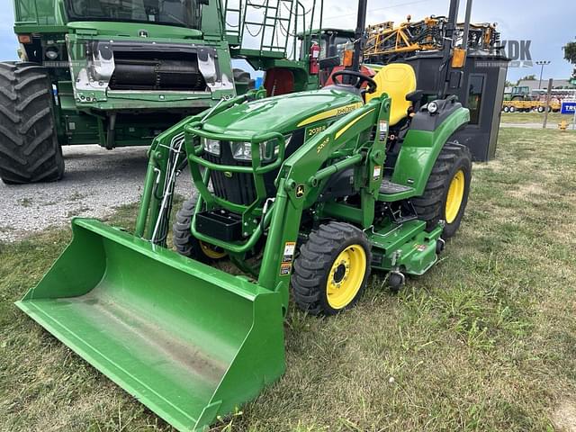 Image of John Deere 2038R equipment image 4