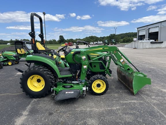 Image of John Deere 2038R equipment image 4