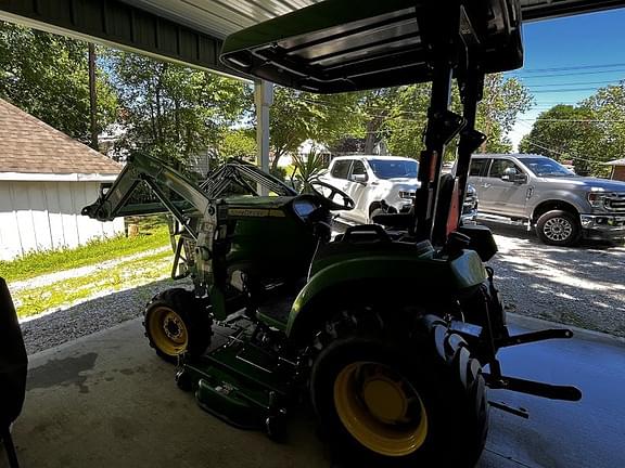 Image of John Deere 2038R equipment image 3