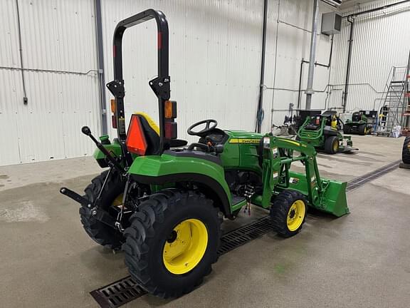 Image of John Deere 2038R equipment image 3