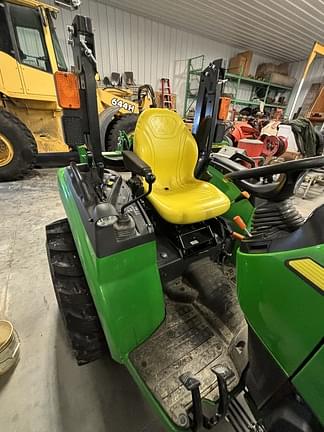 Image of John Deere 2038R equipment image 4