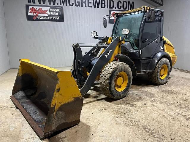 Image of John Deere 204L equipment image 1