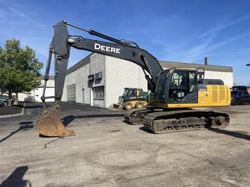 Main image John Deere 210G LC