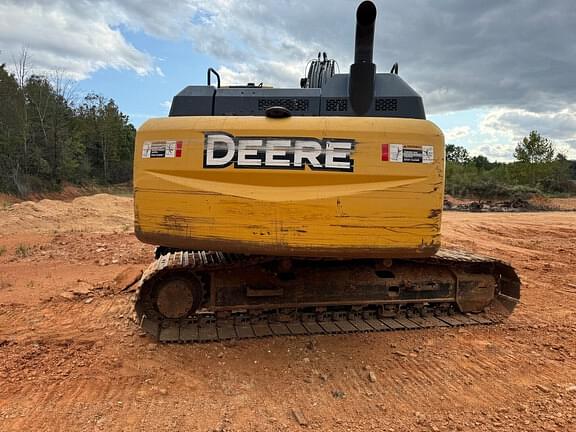 Image of John Deere 210G LC equipment image 2