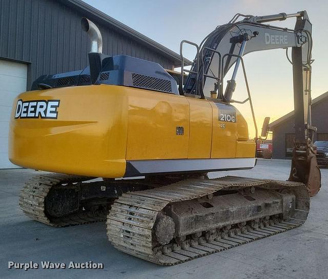 Image of John Deere 210G LC equipment image 4