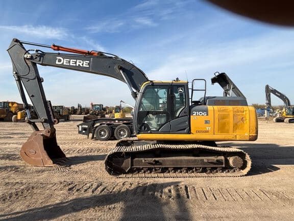 Image of John Deere 210GLC equipment image 1