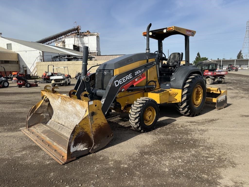 2019 John Deere 210L EP Equipment Image0