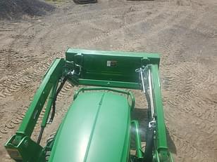 Main image John Deere 220R 5