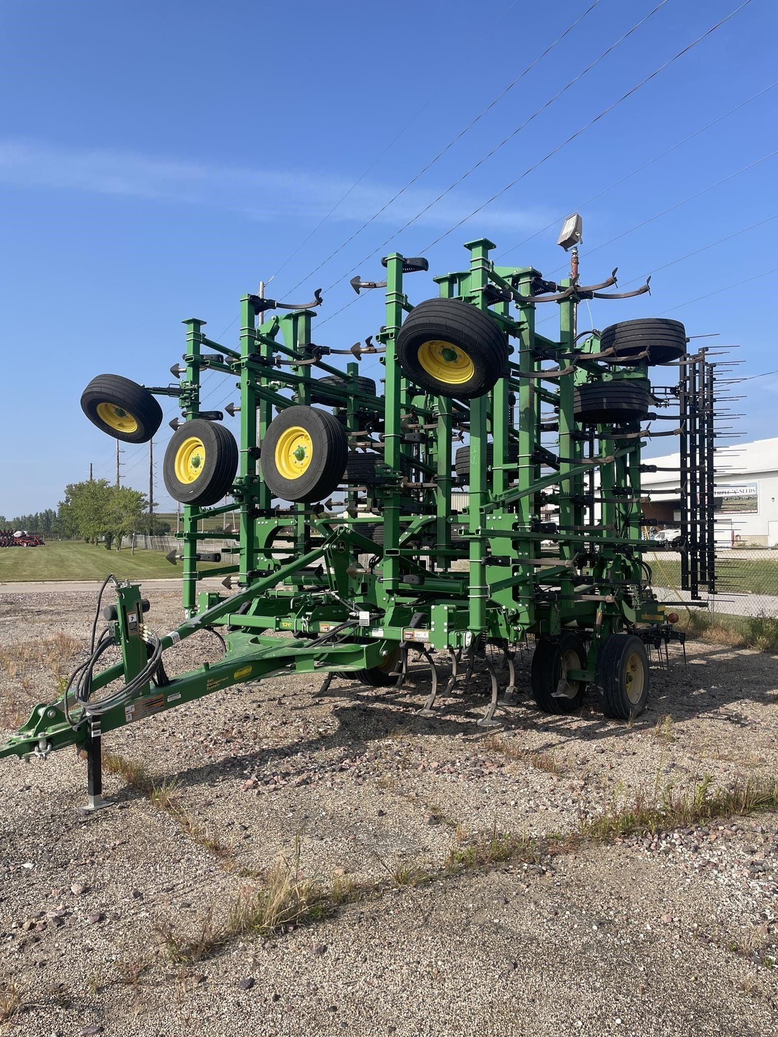 2019 John Deere 2230LL Equipment Image0