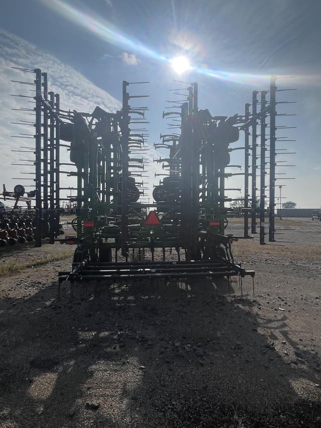 Image of John Deere 2230LL equipment image 3