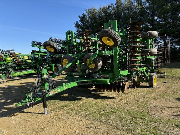 Main image John Deere 2330