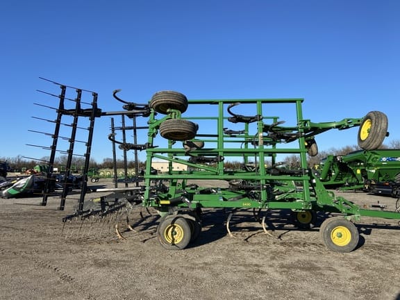 Main image John Deere 2430