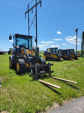 Image of John Deere 244L equipment image 2