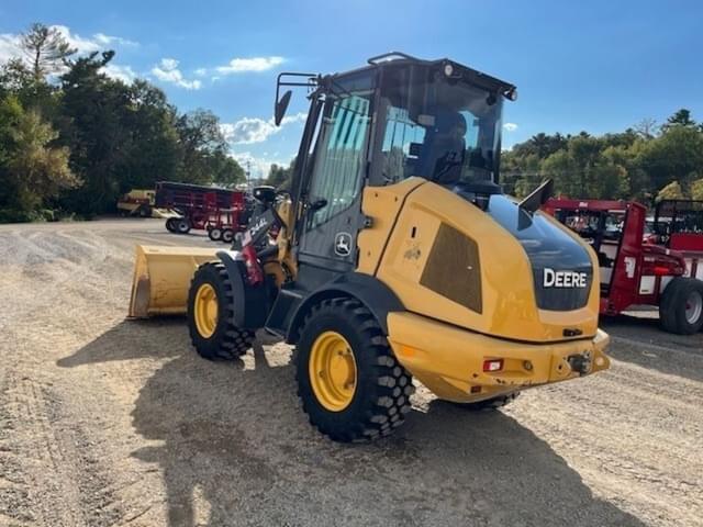 Image of John Deere 244L equipment image 4