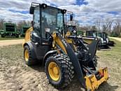 Thumbnail image John Deere 244L 1