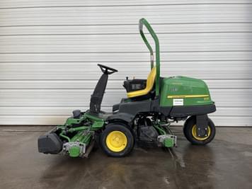 Main image John Deere 2500B
