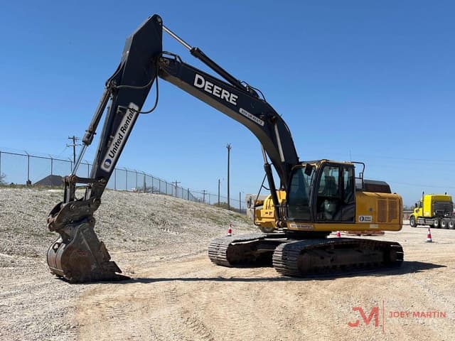Image of John Deere 250G LC equipment image 2