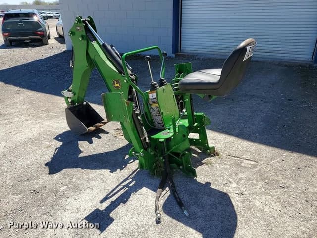 Image of John Deere 260B equipment image 3