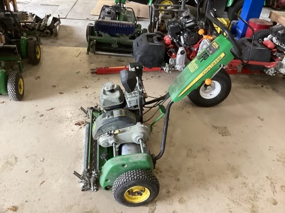 Main image John Deere 260SL