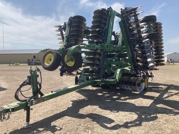 Main image John Deere 2633