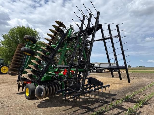 Image of John Deere 2633 equipment image 3