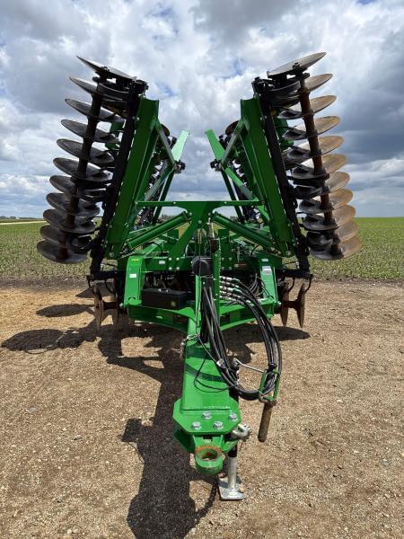Image of John Deere 2633 equipment image 2