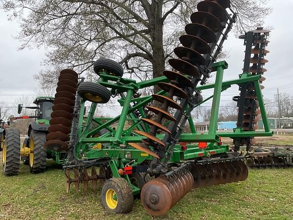 Image of John Deere 2633 equipment image 4