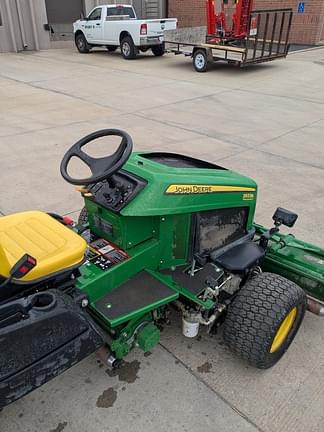 Image of John Deere 2653B equipment image 1
