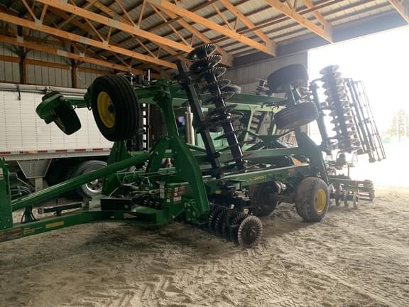 Image of John Deere 2660VT Primary image