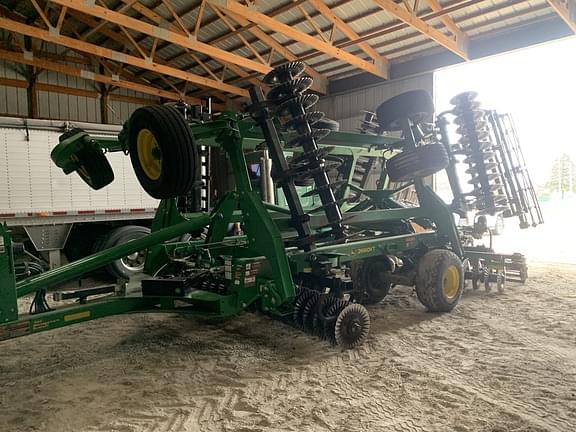 Image of John Deere 2660VT Primary image