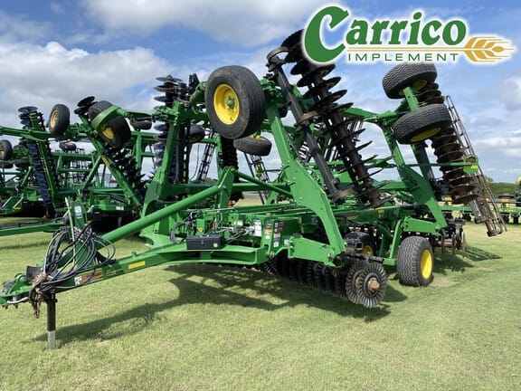 2019 John Deere 2660VT Equipment Image0
