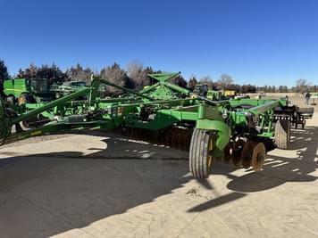 Main image John Deere 2660VT