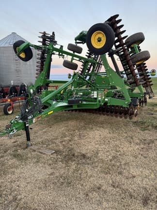 Main image John Deere 2660VT
