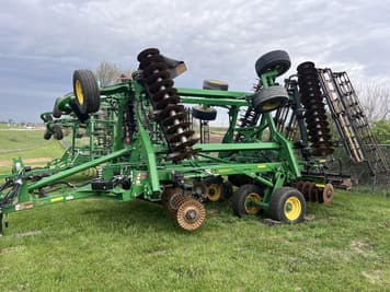 Main image John Deere 2660VT