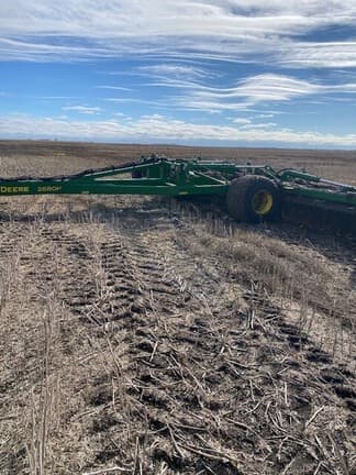 Image of John Deere 2680H equipment image 1