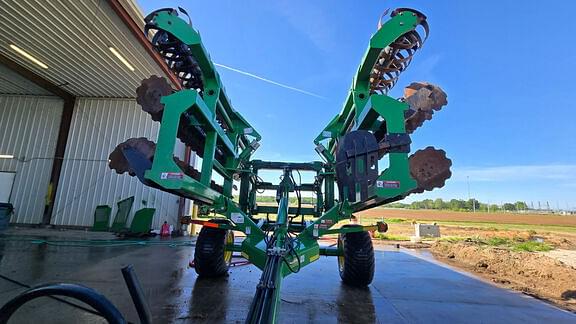 Image of John Deere 2680H equipment image 4
