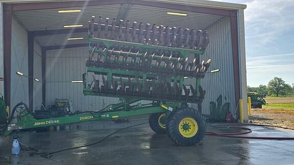 Image of John Deere 2680H equipment image 1