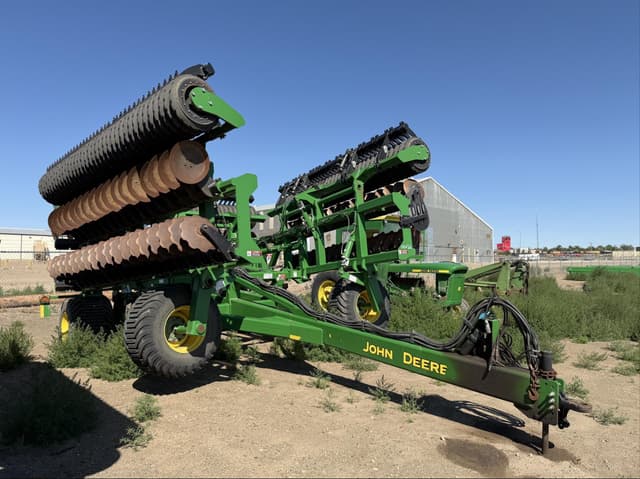 Image of John Deere 2680H equipment image 1