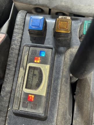 Image of John Deere 26G equipment image 3